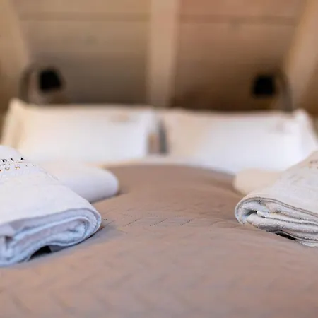 Superior 2 Bedroom Gabriela *