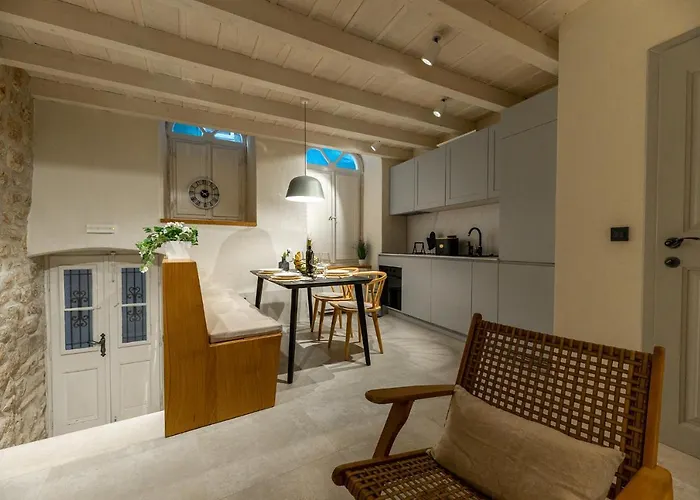 Superior 2 Bedroom Gabriela *