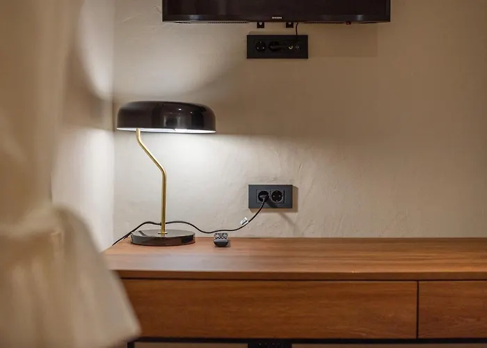 Superior 2 Bedroom Gabriela *